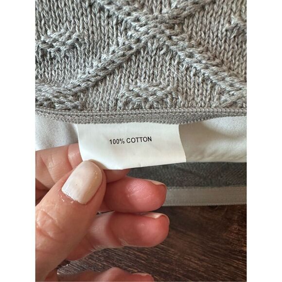 Gray cotton knit pillow set - Picture 4 of 6